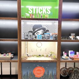 4 shelf's all vinyl wrapped by Saleem and his team! 4 shelf's all vinyl wrapped by Saleem and his team!