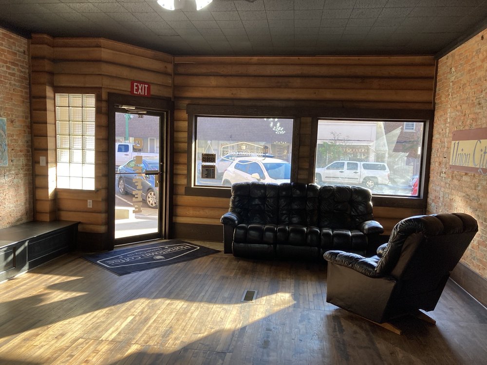 Hometown Coffee Logo