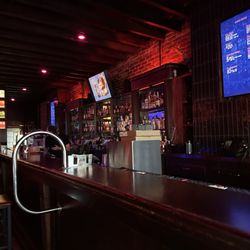Kaiju - Inside - bar area