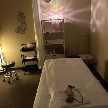 RuYi Massage Day Spa - Massage Therapy Near Me - Palm Desert, California RuYi Massage Day Spa - Massage Therapy Near Me - Palm Desert, California