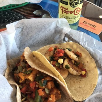 Tacodeli - Scallop taco and sweet potato taco - Tacos Near Me - Houston, Texas Tacodeli - Scallop taco and sweet potato taco - Tacos Near Me - Houston, Texas