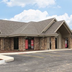 Midwest Eye Consultants - Midwest Eye Consultants - Auburn exterior