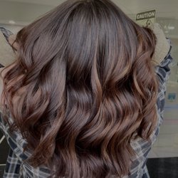 Salon 592