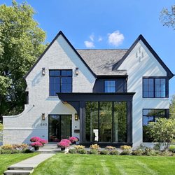 Kelly Stetler - Compass - Recent sale in Hinsdale IL (represented builder DuPage Homes on listing)