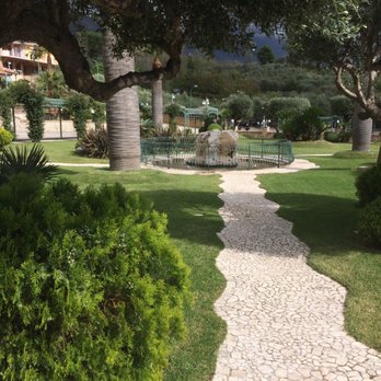 Villa Manzi - Giardino - Venues & Event Spaces Near Me - NA, NA