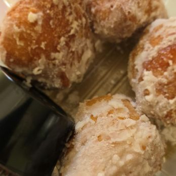 Another Broken Egg Cafe - Beignets - Breakfast & Brunch Near Me - Concord, North Carolina