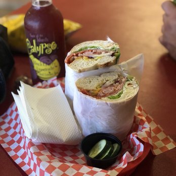 Yo-Way Eatery - Italian Slammer - Juice Bars & Smoothies Near Me - Gardena, California