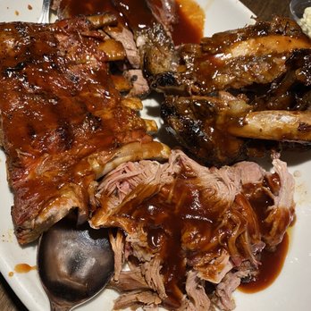 Bobby Q - Biltmore - Barbeque Near Me - Phoenix, Arizona