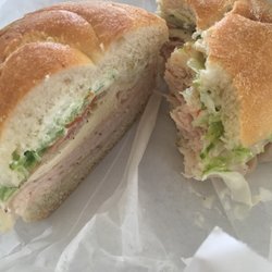 Valley Deli & Grocery