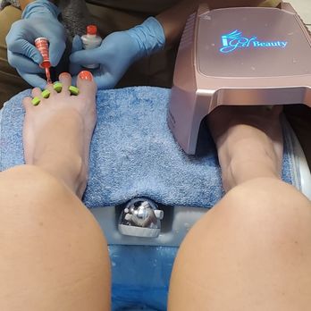 La Luxe Nails - Summer color! - Nail Salons Near Me - Albuquerque, New Mexico