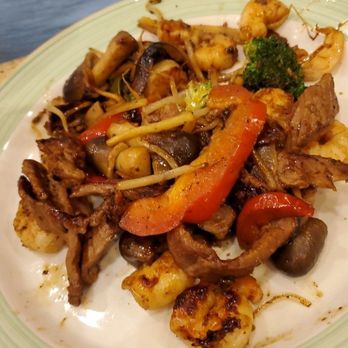 Garden Buffet - My friend had to stir fry. He said the beef was kind of tough. - Buffets Near Me - Las Vegas, Nevada