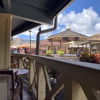Pounders Restaurant - Pizza Near Me - Laie, Hawaii