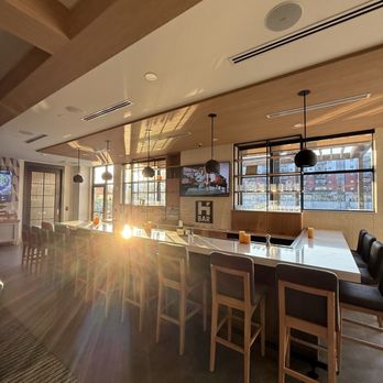 Hyatt House Schenectady / Mohawk Harbor - Hotels Near Me - Schenectady, New York