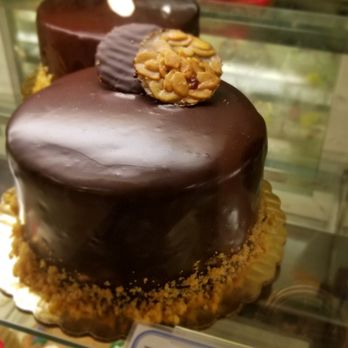 Tag's Bakery - Evanston - Bakeries Near Me - Evanston, Illinois Tag's Bakery - Evanston - Bakeries Near Me - Evanston, Illinois