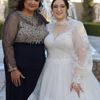 Suzanne's Sewing Service - Sewing & Alterations Near Me - Gilbert, Arizona Suzanne's Sewing Service - Sewing & Alterations Near Me - Gilbert, Arizona