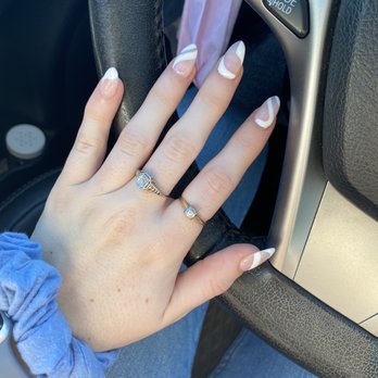 Mani Q Spa - Nail Salons Near Me - Wilmington, North Carolina