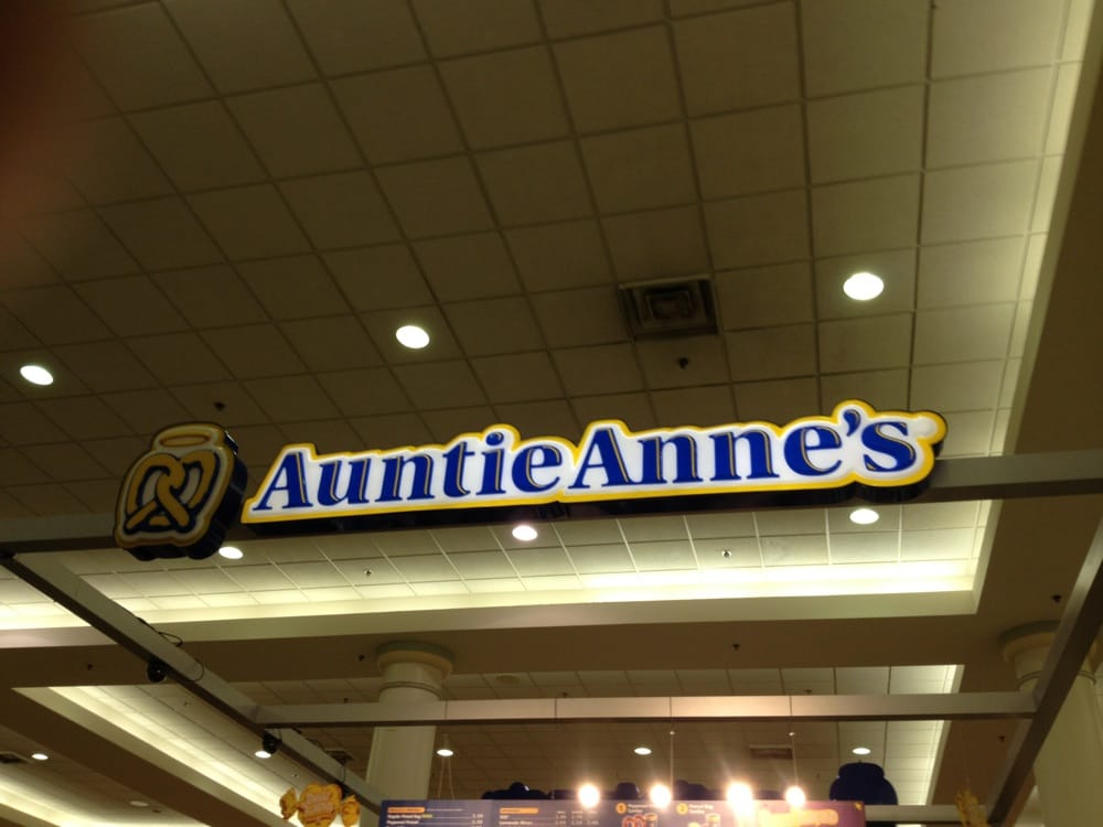 AUNTIE ANNE’S 18000 Vernier Rd, Harper Woods, Michigan Pretzels