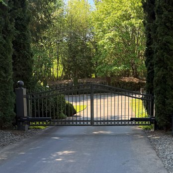 Evergreen Electric Gates - Fences & Gates Near Me Evergreen Electric Gates - Fences & Gates Near Me