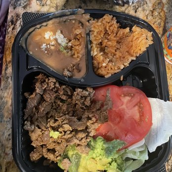 Tacos Gavilan - The asada plate with enough corn tortillas to make 4-6 mini soft tacos - my daughter's favorite - Tacos Near Me - Azusa, California Tacos Gavilan - The asada plate with enough corn tortillas to make 4-6 mini soft tacos - my daughter's favorite - Tacos Near Me - Azusa, California