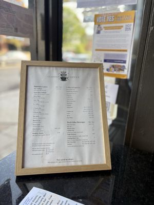 Claddagh A Wee Shop by null