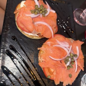 Champagne & Chocolate - Lox - Chocolatiers & Shops Near Me - Reno, Nevada