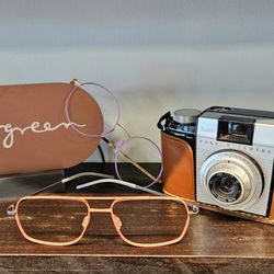 The Eye Bar - Lightweight Titanium and bold colors of Orgreen.