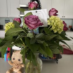 Flower Works - Flowers actually delivered