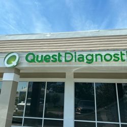 Quest Diagnostics - Sign