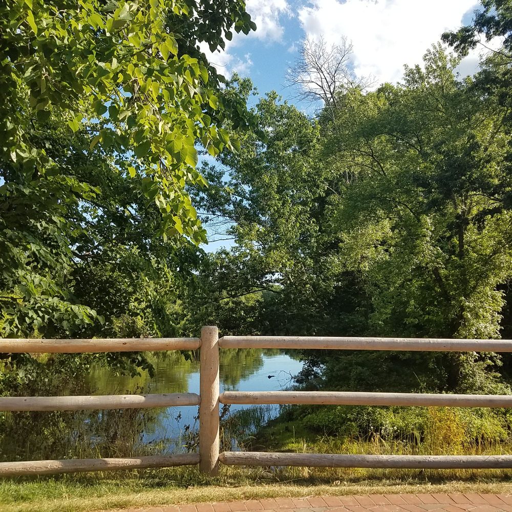 HOP BROOK LANDING AT THE FLOWER BRIDGE Updated May 2024 31 Photos