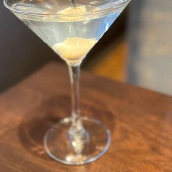 Feng Shui Restaurant & Lounge - Lychee Martin - Chinese Near Me - Burlington, Massachusetts