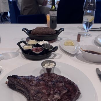 Council Oak Steaks and Seafood - Our table - Steakhouses Near Me - Wheatland, California Council Oak Steaks and Seafood - Our table - Steakhouses Near Me - Wheatland, California