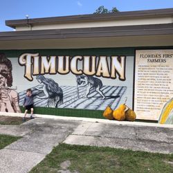 Unique Notions - Mural near the shop