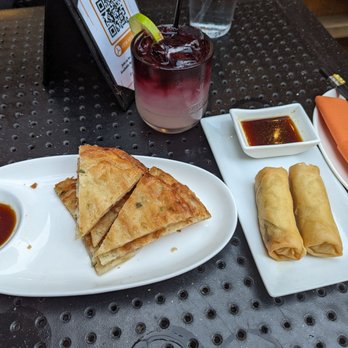 Dan Dan - Scallion Pancakes Spring Rolls margarita - Szechuan Near Me - Philadelphia, Pennsylvania Dan Dan - Scallion Pancakes Spring Rolls margarita - Szechuan Near Me - Philadelphia, Pennsylvania