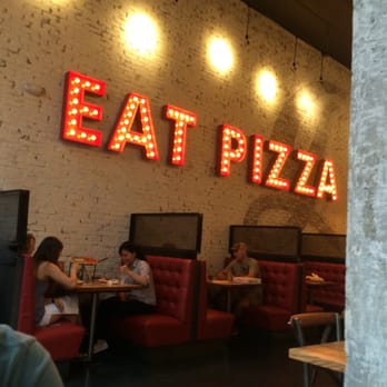Giordano's - Pizza Near Me - Indianapolis, Indiana
