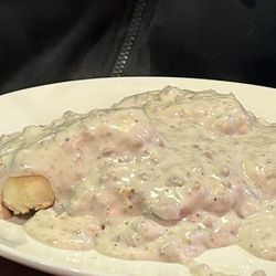 Roadhouse Pub - Biscuits and Gravy