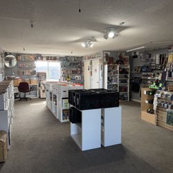 Harvey Doss Comics and Collectibles