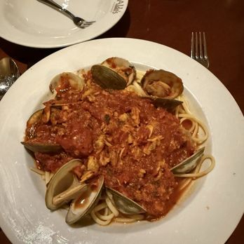 Aldo's Ristorante - Linguine with Fresh Clam Sauce - Italian Near Me - Virginia Beach, Virginia Aldo's Ristorante - Linguine with Fresh Clam Sauce - Italian Near Me - Virginia Beach, Virginia