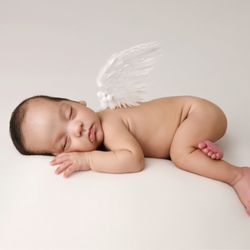 Picture Moments Photography - Newborn baby boy with Angel Wings