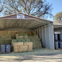 Bangor Feed - Elk Grove Milling by the bag or barrel