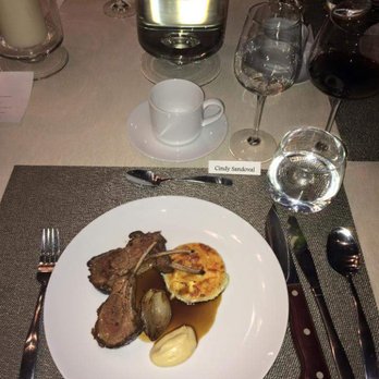 Diamant Noir Fine Catering - Caterers Near Me