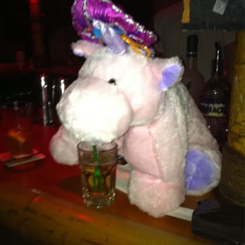 Cha Cha Lounge - Larry enjoying a sweet tea - Lounges Near Me - Los Angeles, California