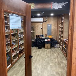 The Grove Cigars - Humidor