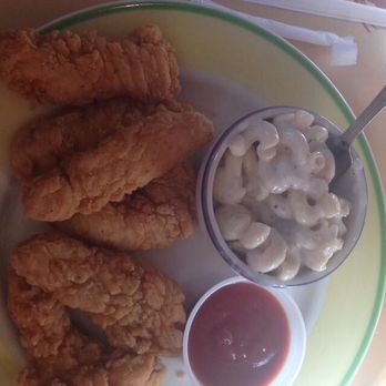 Doc Green's - Crispy Chicken Tenders Entree with Macaroni and Cheese - Salad Near Me - Wichita, Kansas