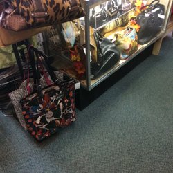 I Love Plus Consignment Boutique - Purses