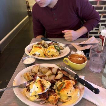 Millie's Cafe - Pasadena - Eggs Benedict - Breakfast & Brunch Near Me - Pasadena, California