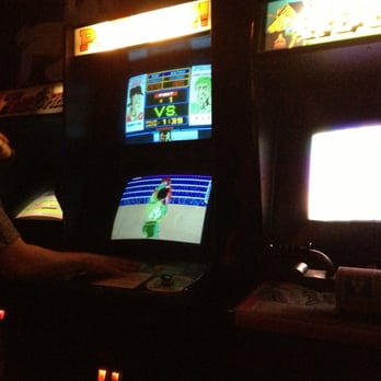 Blipsy Bar - Dive Bars Near Me - Los Angeles, California Blipsy Bar - Dive Bars Near Me - Los Angeles, California