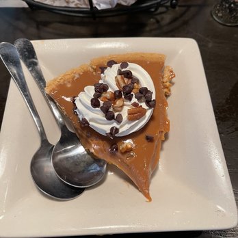 O'Charley's Restaurant & Bar - O'Charleys Caramel Pie - American Near Me - Gallatin, Tennessee O'Charley's Restaurant & Bar - O'Charleys Caramel Pie - American Near Me - Gallatin, Tennessee