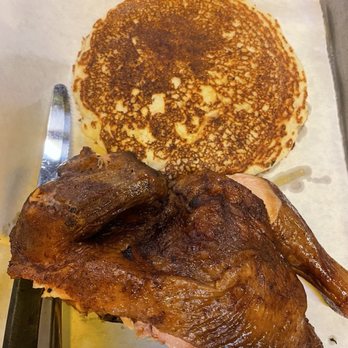 Martin's Bar-B-Que Joint - Cornbread, chicken - Barbeque Near Me - Nashville, Tennessee Martin's Bar-B-Que Joint - Cornbread, chicken - Barbeque Near Me - Nashville, Tennessee