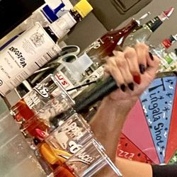 Oscar's Bar and Grill - Muddled!