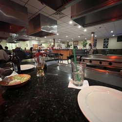 Yue Sun Japanese Steakhouse - Inside